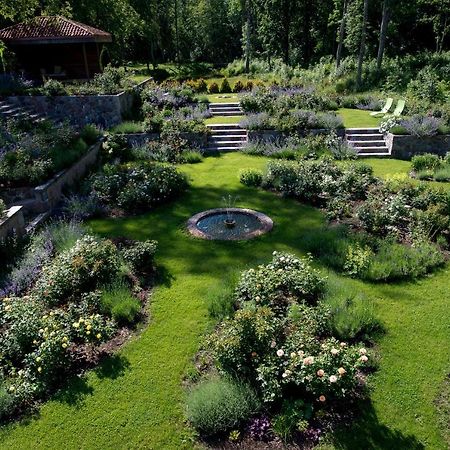 Mezdzirnas Country House & Spa Kabile Buitenkant foto