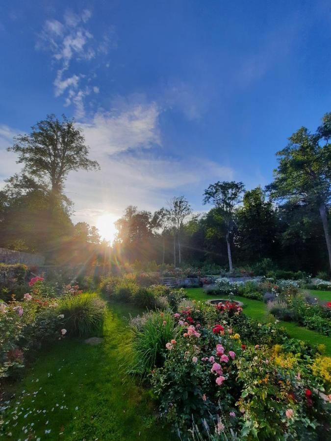 Mezdzirnas Country House & Spa Kabile Buitenkant foto