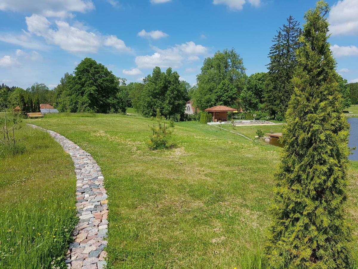 Mezdzirnas Country House & Spa Kabile Buitenkant foto